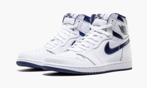 Air Jordan 1 Retro “Metallic Navy”