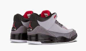 Air Jordan 3 Retro “Stealth”