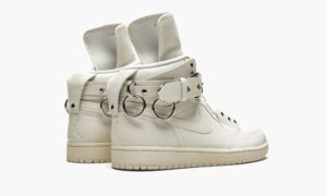 Air Jordan 1 High “COMME des Garçons – White”