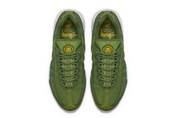 Nike Air Max 95 x Stussy Olive