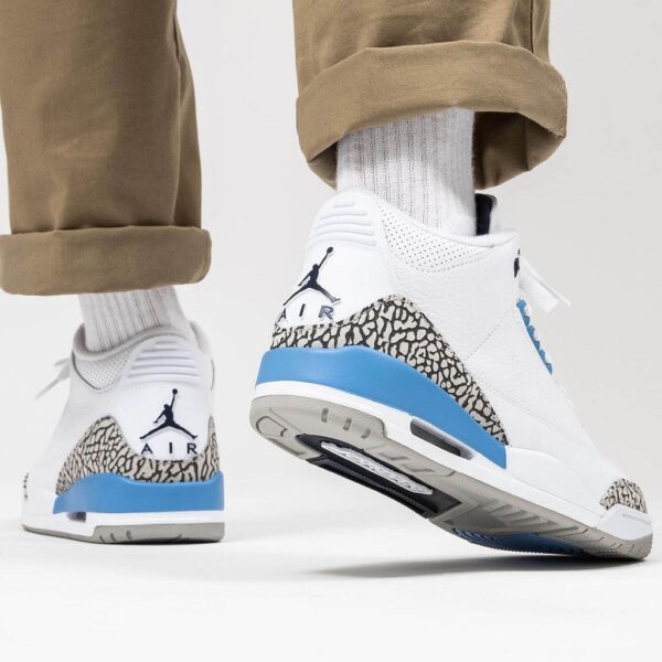 Jordan 3 Retro UNC (2020)