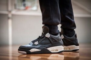 Jordan 4 Retro Oreo (2015)