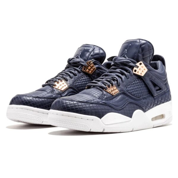 Air Jordan 4 Retro Obsidian