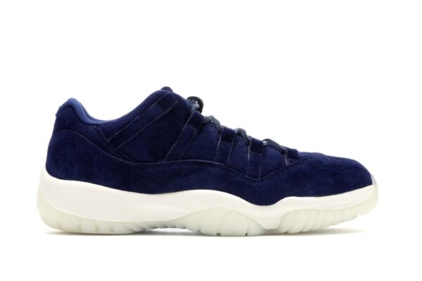 Jordan 11 Retro Low Derek Jeter RE2PECT