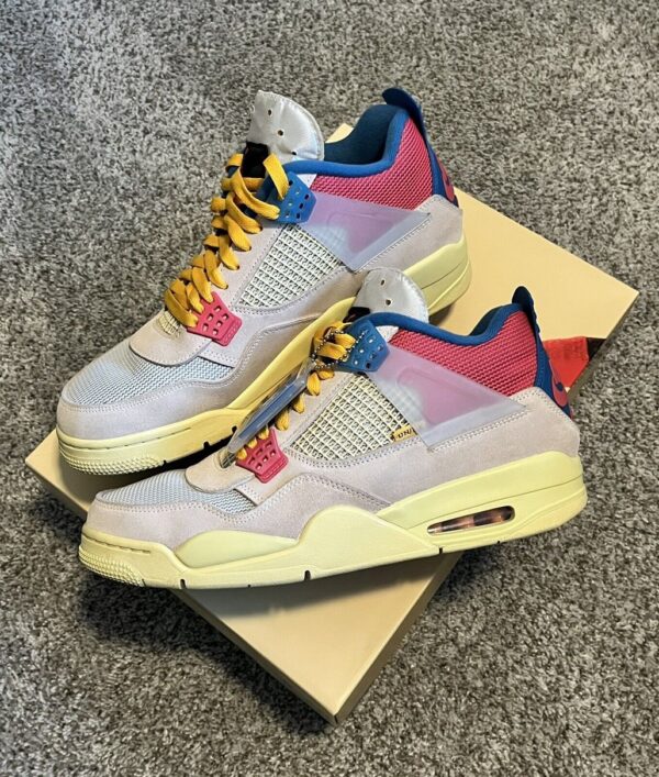 Jordan 4 Retro Union Guava Ice